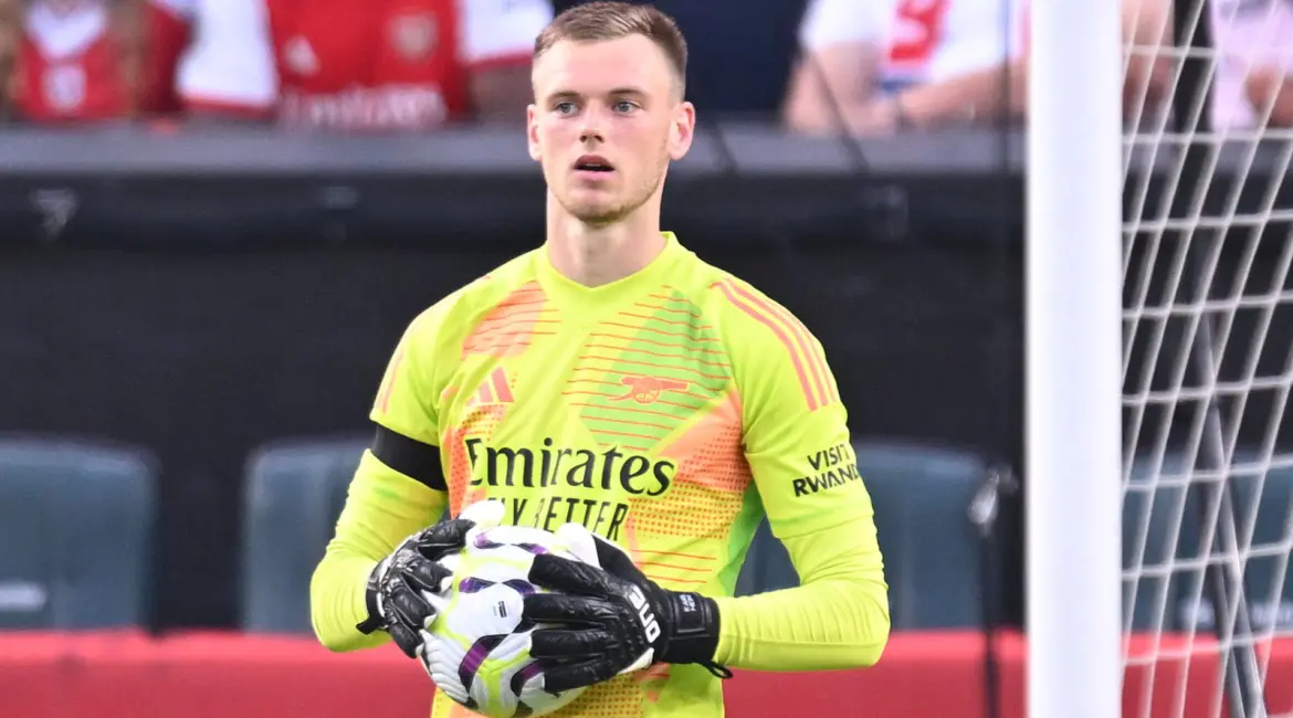Karl Hein остается в Werder