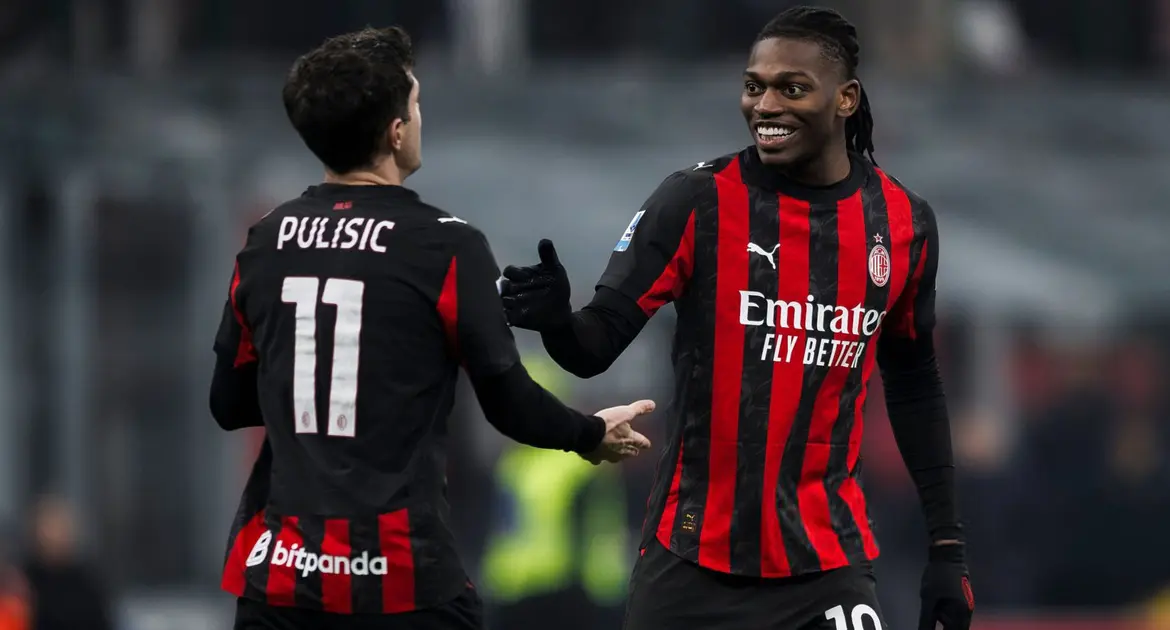 Manchester United летом сыграет с Milan
