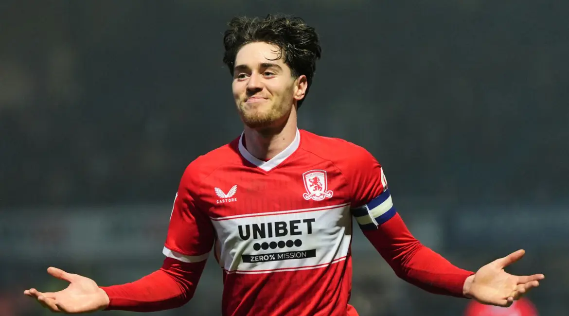 Everton возобновил интерес к Hayden Hackney