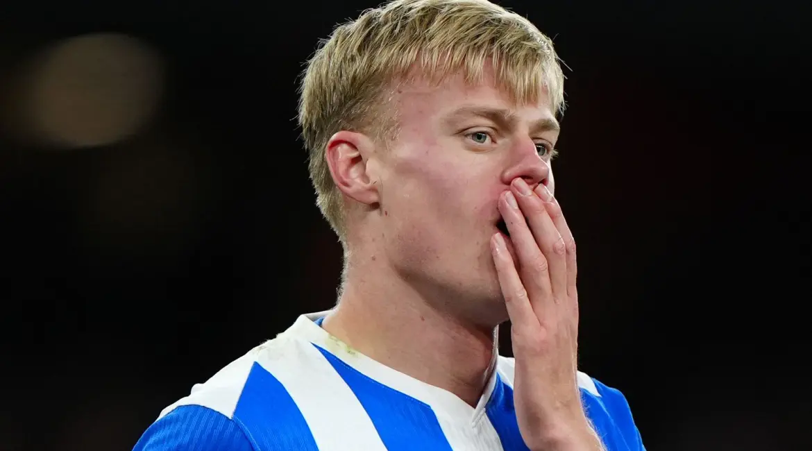 Tottenham вместе с Van Hecke прорабатывает и вариант Savinho